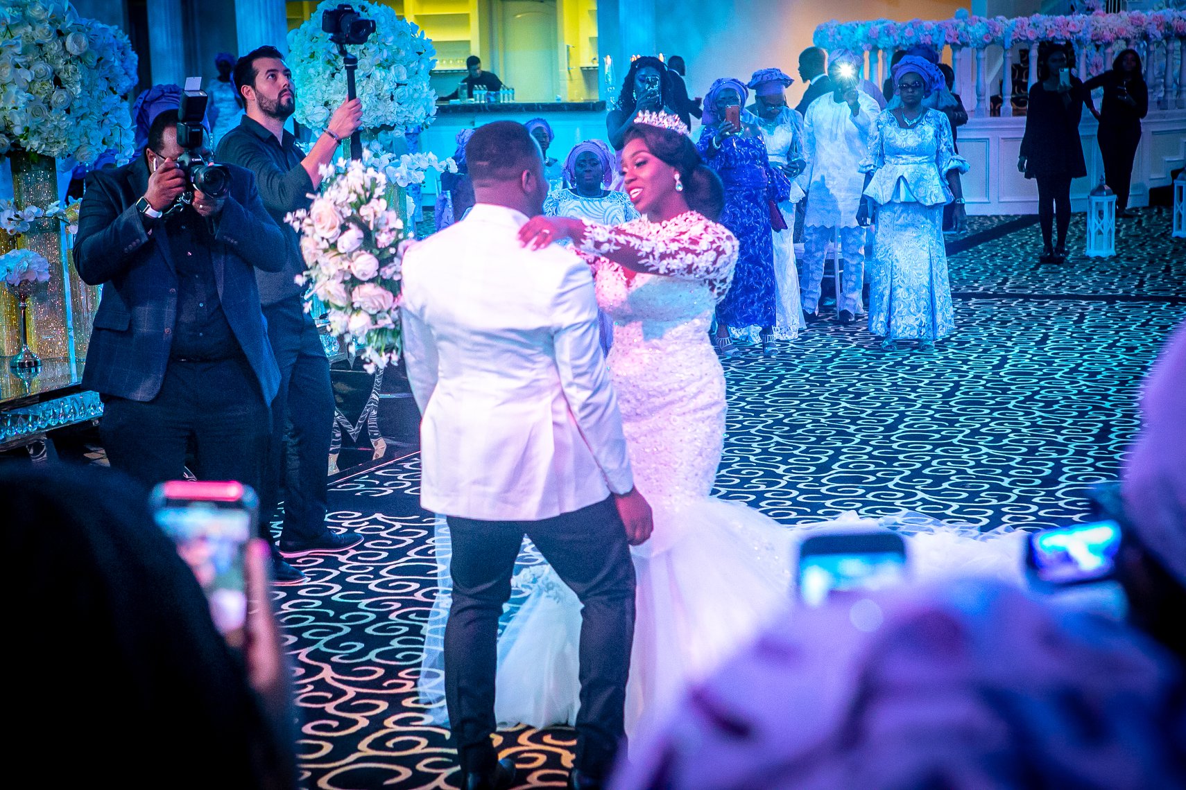 https://www.tafariproductions.com/wp-content/uploads/2015/09/foladamiwedding-2.jpg